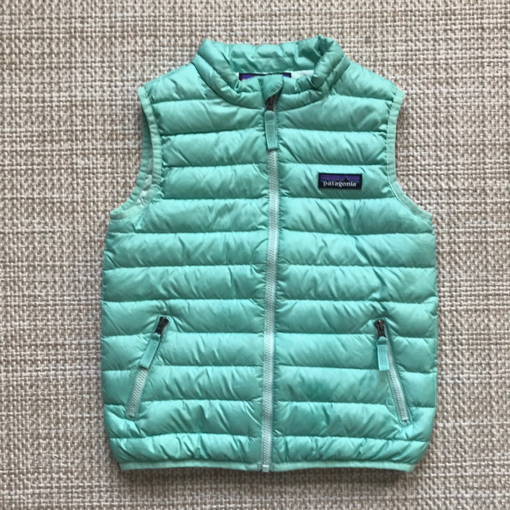 Patagonia Down Vest (size 4T)